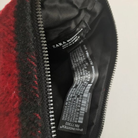 Wool Clutch with Pompom - Picture 8 of 8